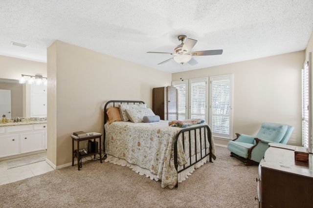 500 Irongate Circle, Irving, TX 75060