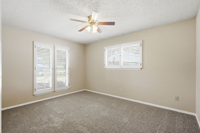 500 Irongate Circle, Irving, TX 75060