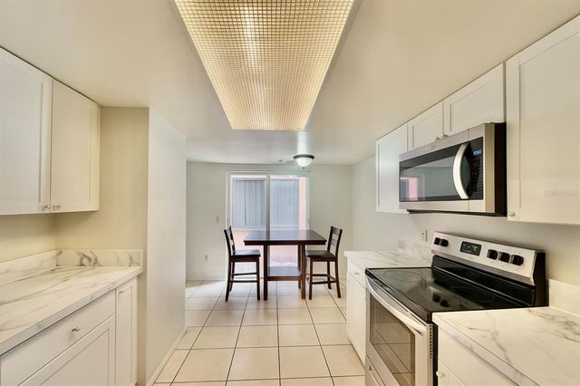 2242 ATRIUM CIRCLE, Orlando, FL 32808