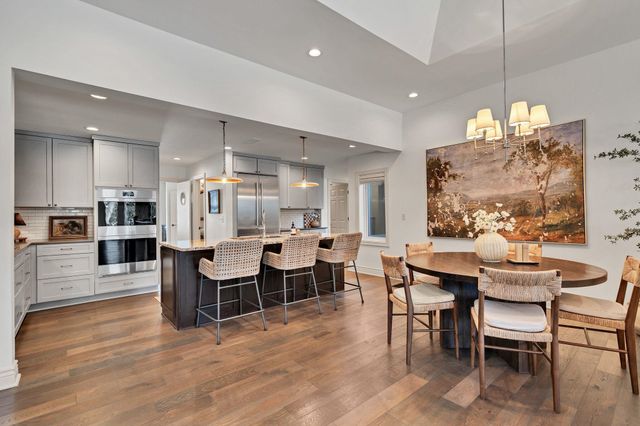 60 S Mission Rd, Eastborough, KS 67207