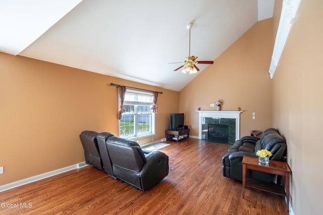 26 Mallard Drive, Clifton Park, NY 12148