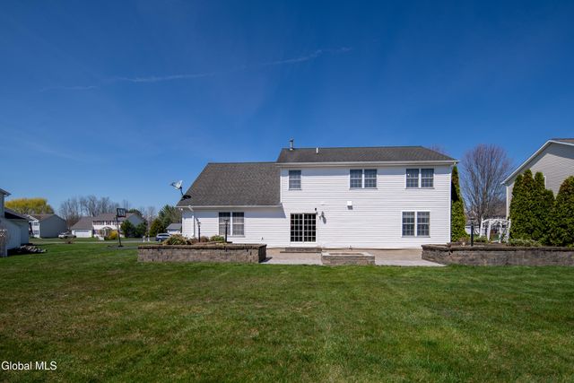 26 Mallard Drive, Clifton Park, NY 12148