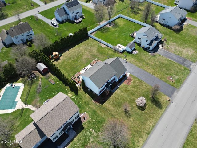 26 Mallard Drive, Clifton Park, NY 12148