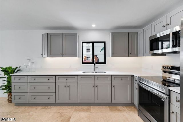 538 Estero BLVD 304, Fort Myers Beach, FL 33931
