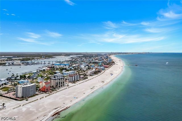 538 Estero BLVD 304, Fort Myers Beach, FL 33931
