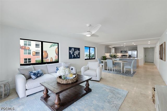 538 Estero BLVD 304, Fort Myers Beach, FL 33931