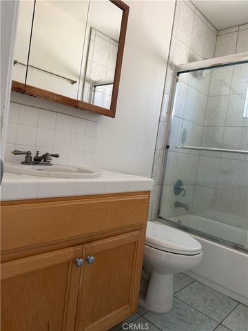 2617 Rockefeller Lane C, Redondo Beach, CA 90278