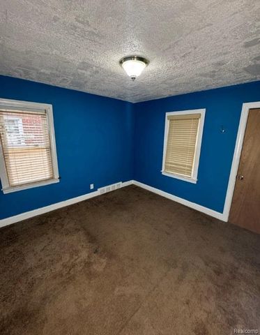 10407 Roxbury Street, Detroit, MI 48224