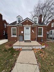 10407 Roxbury Street, Detroit, MI 48224