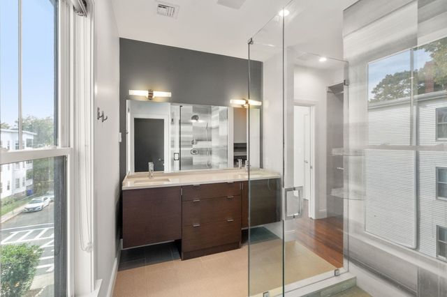 60 Carolina Avenue 3, Boston, MA 02130
