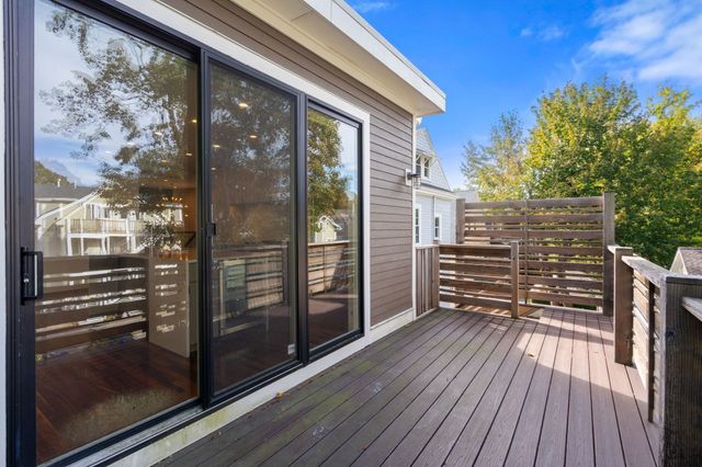 60 Carolina Avenue 3, Boston, MA 02130