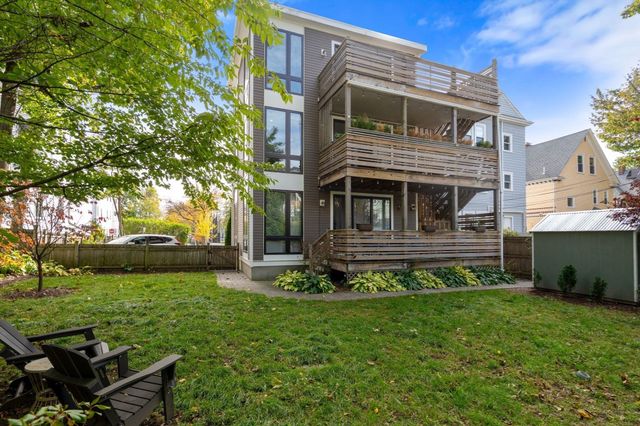 60 Carolina Avenue 3, Boston, MA 02130