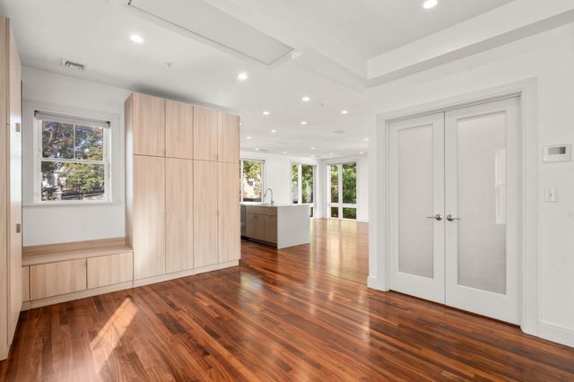 60 Carolina Avenue 3, Boston, MA 02130