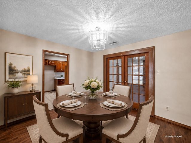 422 Woodhollow Drive, Wylie, TX 75098