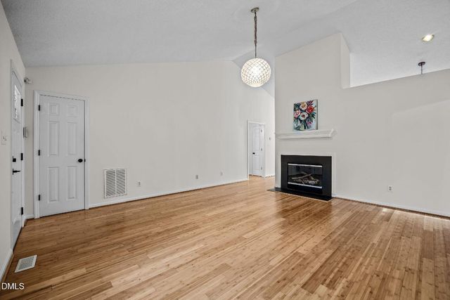 108 Carrousel Lane, Cary, NC 27513