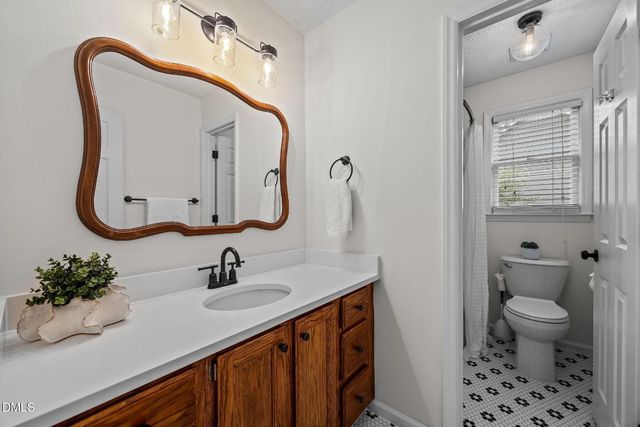 108 Carrousel Lane, Cary, NC 27513