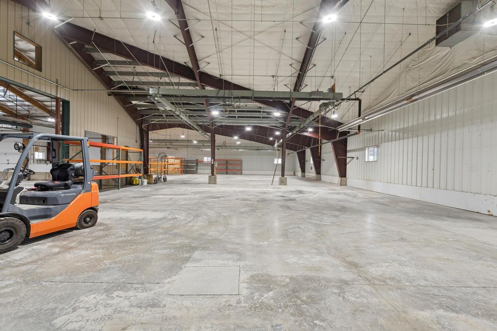 400 E 18th Street, Kalispell, MT 59901 photo 24