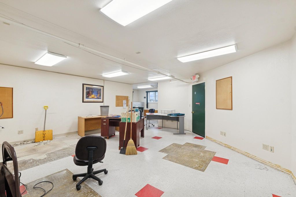 400 E 18th Street, Kalispell, MT 59901 photo 32