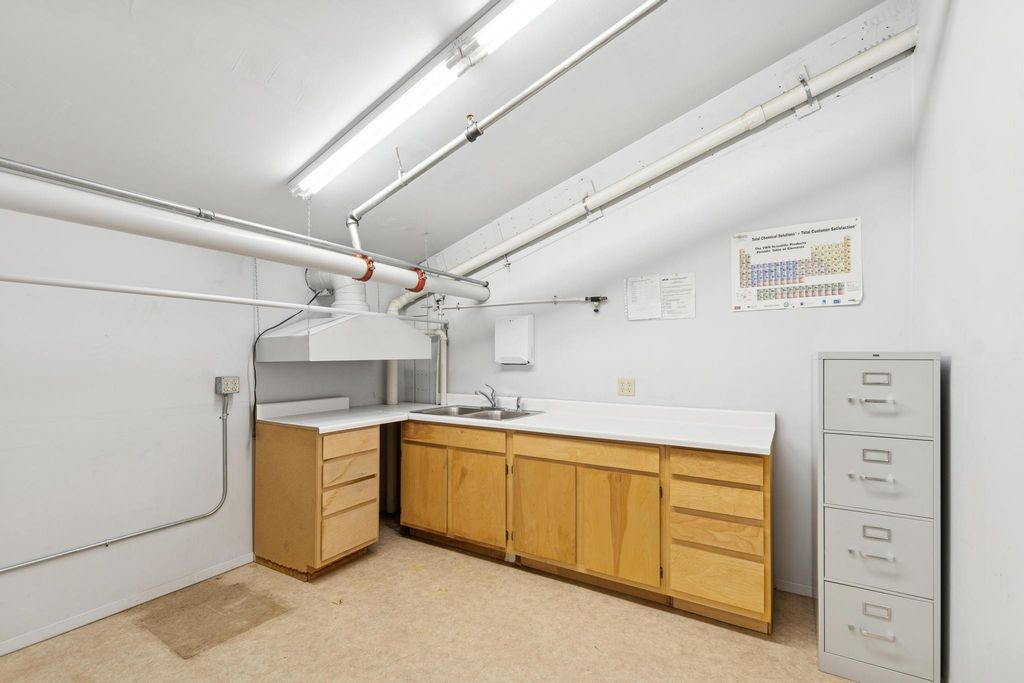 400 E 18th Street, Kalispell, MT 59901 photo 45