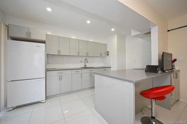 15-48 150th Place, Whitestone, NY 11357