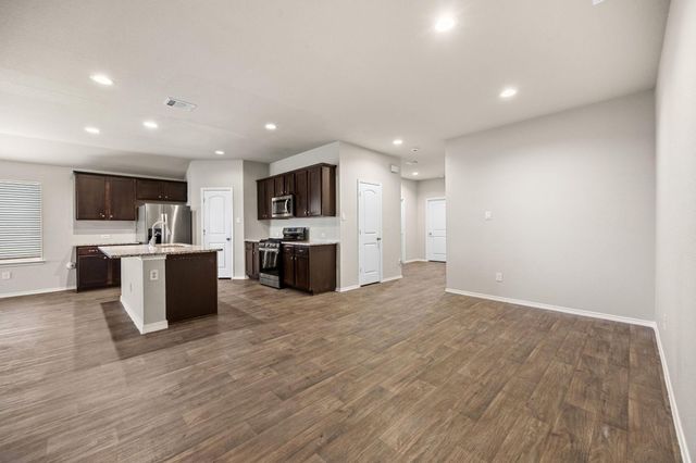 8002 Tamarind Lane, Baytown, TX 77521