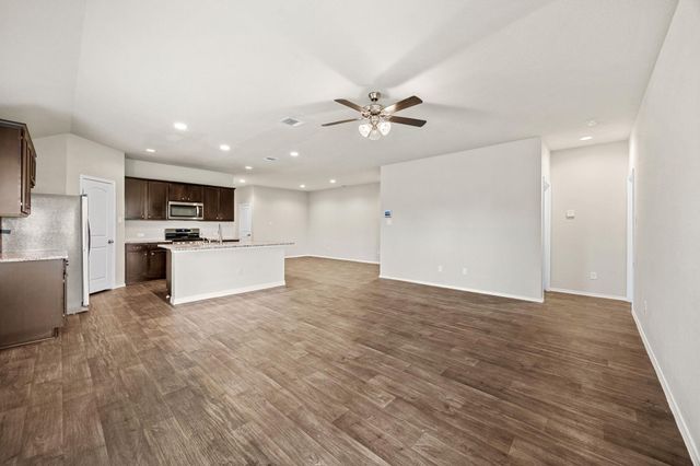 8002 Tamarind Lane, Baytown, TX 77521