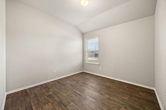 8002 Tamarind Lane, Baytown, TX 77521