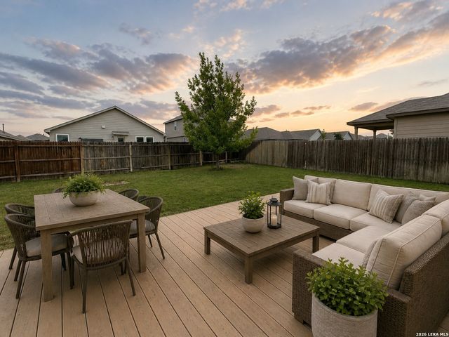 10747 Francisco Way, Converse, TX 78109