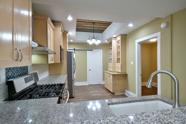 340 Pine Street, Joliet, IL 60435