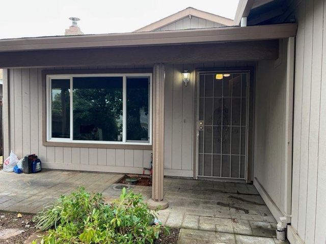 10246 Pistachio Way, Sacramento, CA 95827