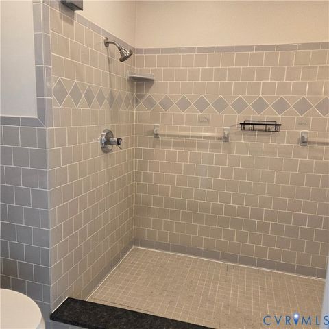 106 Garland Ave, Sandston, VA 23150