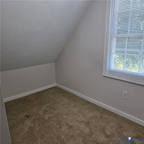 106 Garland Ave, Sandston, VA 23150