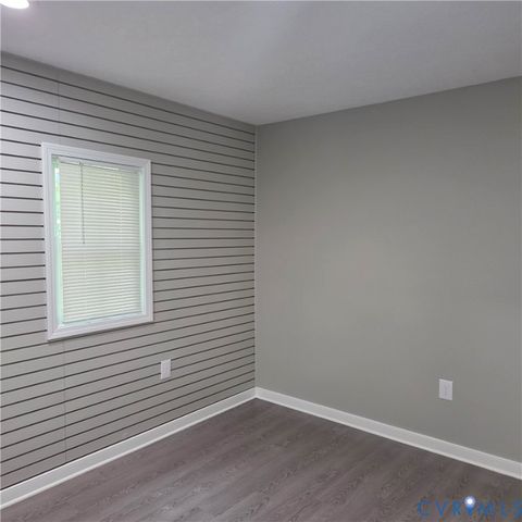 106 Garland Ave, Sandston, VA 23150