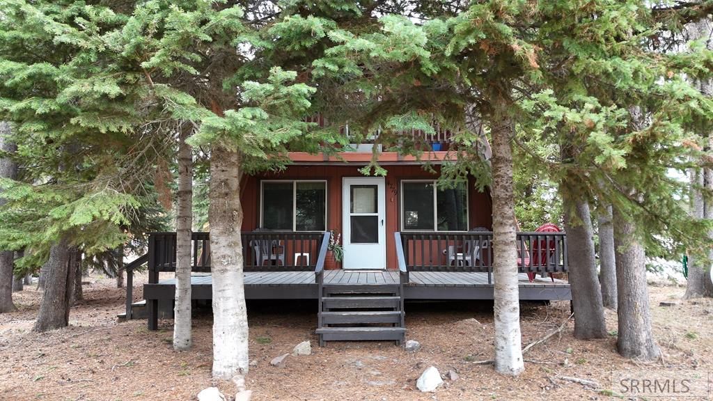 Image 2 of property listing at 4779 Pinion Street, Island Park, ID 83429