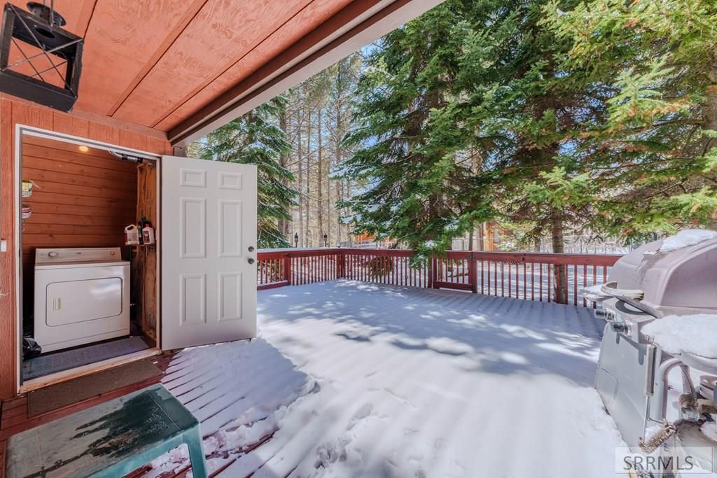 Image 24 of property listing at 4779 Pinion Street, Island Park, ID 83429