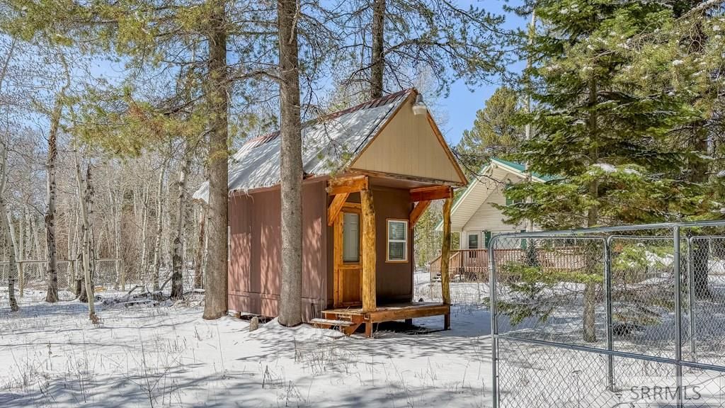 Image 25 of property listing at 4779 Pinion Street, Island Park, ID 83429