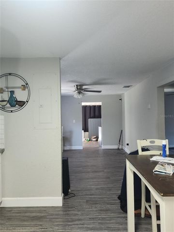 2439 LAKEVIEW STREET, Lakeland, FL 33801