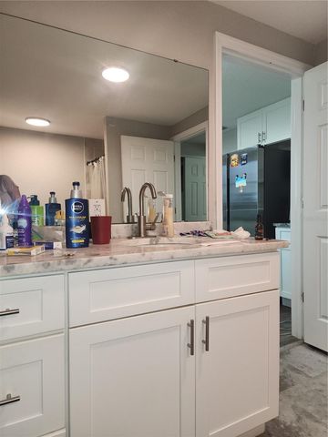 2439 LAKEVIEW STREET, Lakeland, FL 33801