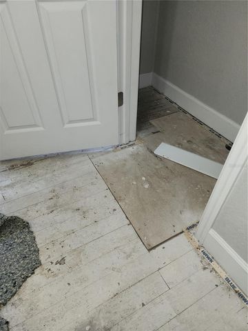 2439 LAKEVIEW STREET, Lakeland, FL 33801