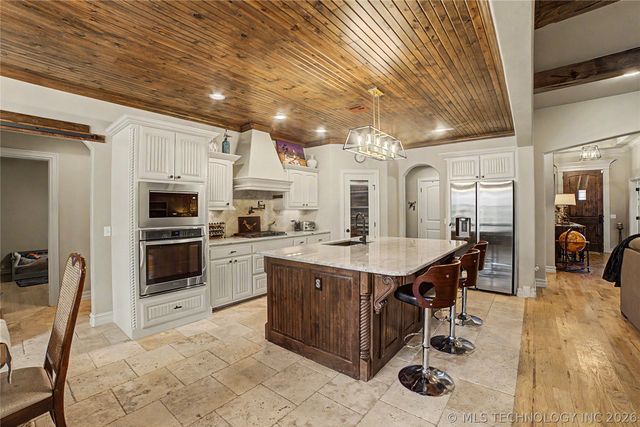 7906 N 142nd Avenue E, Owasso, OK 74055