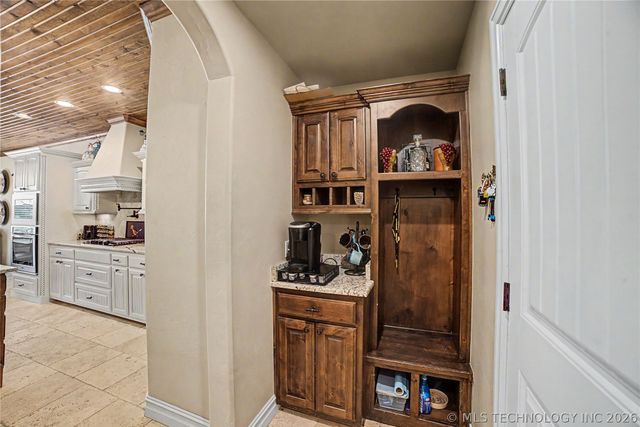 7906 N 142nd Avenue E, Owasso, OK 74055