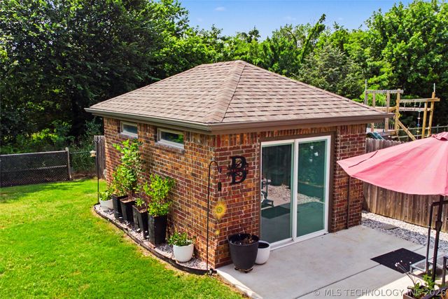 7906 N 142nd Avenue E, Owasso, OK 74055
