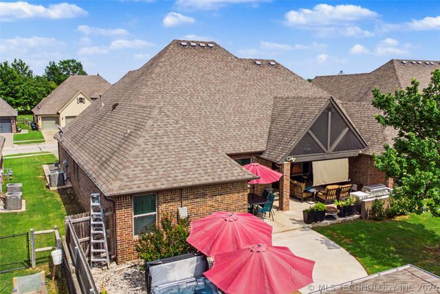 7906 N 142nd Avenue E, Owasso, OK 74055