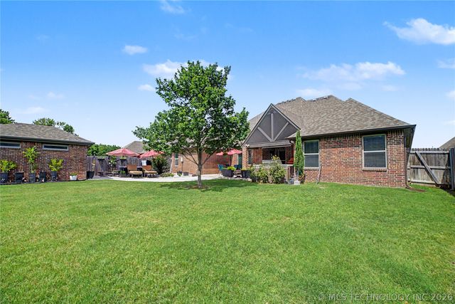 7906 N 142nd Avenue E, Owasso, OK 74055