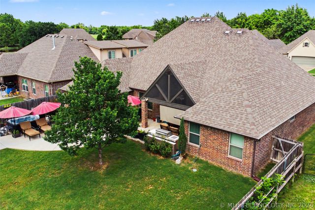 7906 N 142nd Avenue E, Owasso, OK 74055