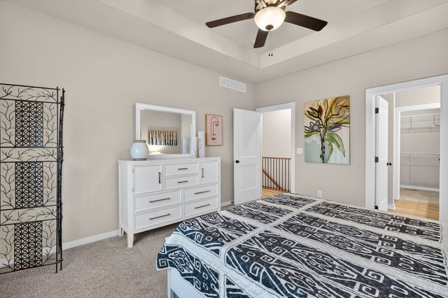 657 SE Hollow Court, West Des Moines, IA 50265