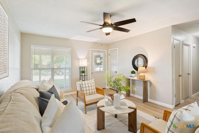 1001 Pamela Avenue, Troy, TX 76579