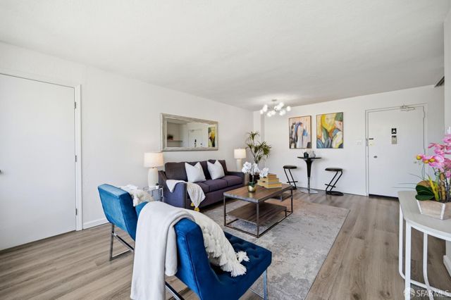 946 Stockton Street 9E, San Francisco, CA 94108