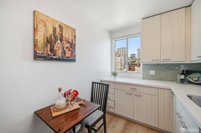 946 Stockton Street 9E, San Francisco, CA 94108