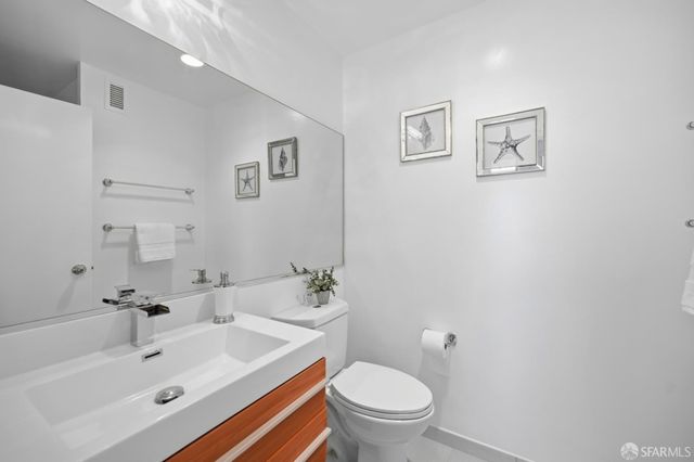 946 Stockton Street 9E, San Francisco, CA 94108